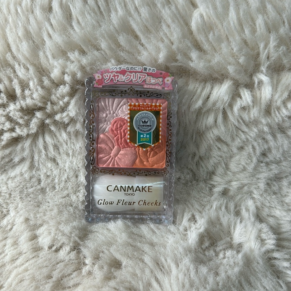 Canmake Glow Fleur Cheeks 02